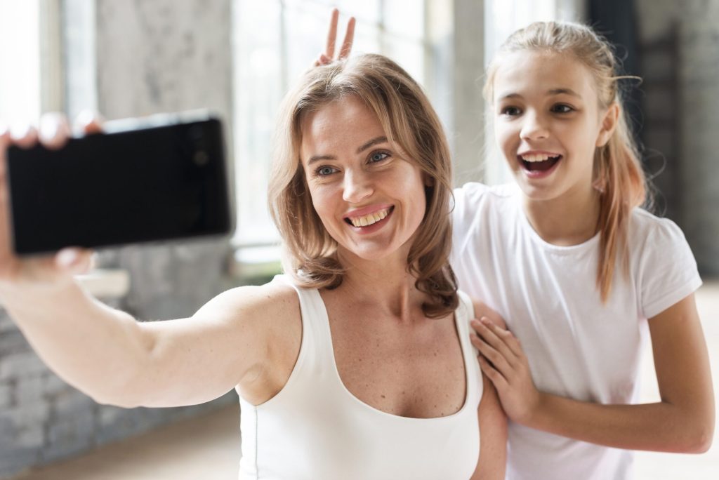 Móvil solo con WhatsApp y llamadas